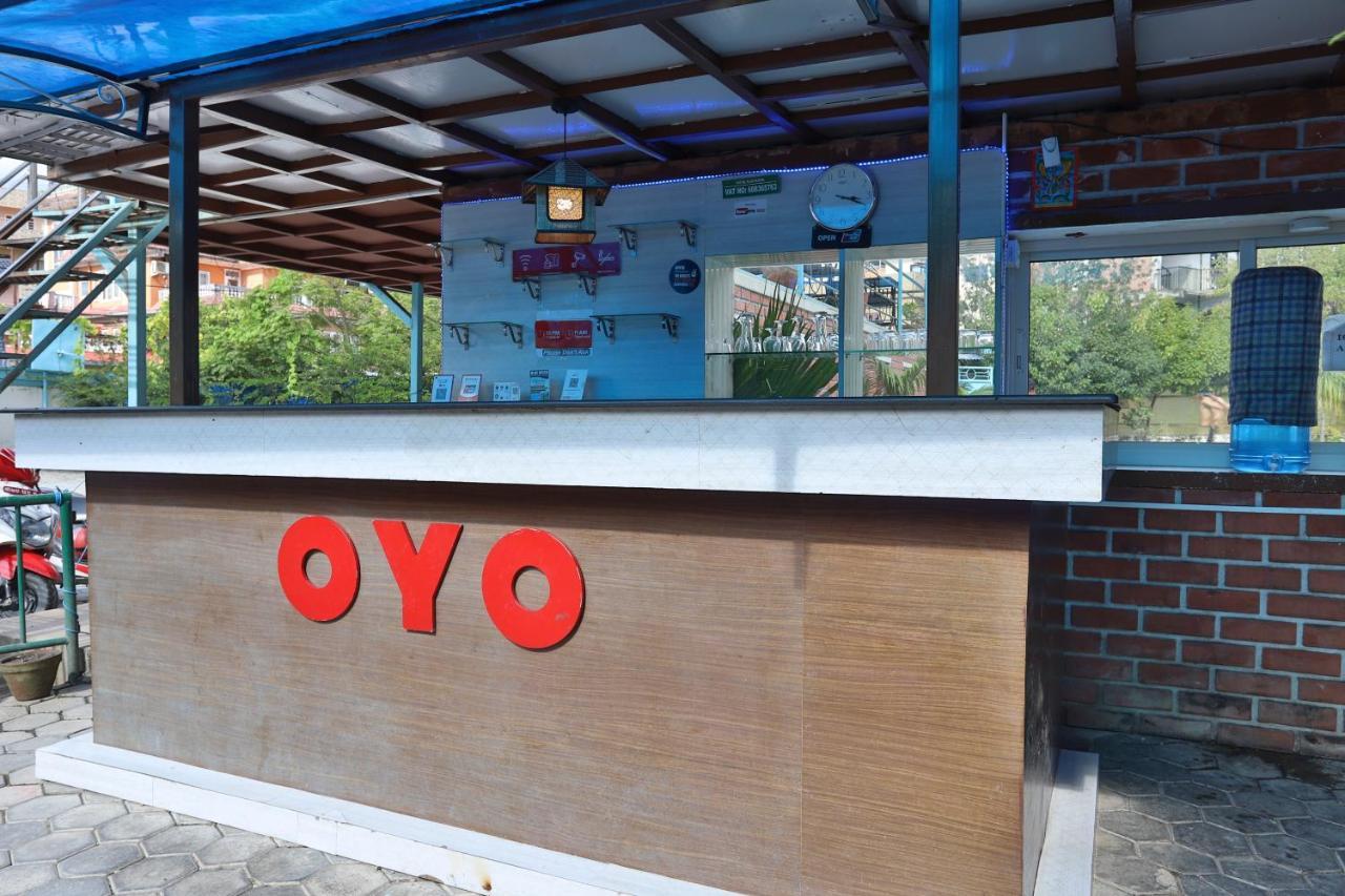 Oyo 591 Hotel Blue Moon Dharampur Exterior photo